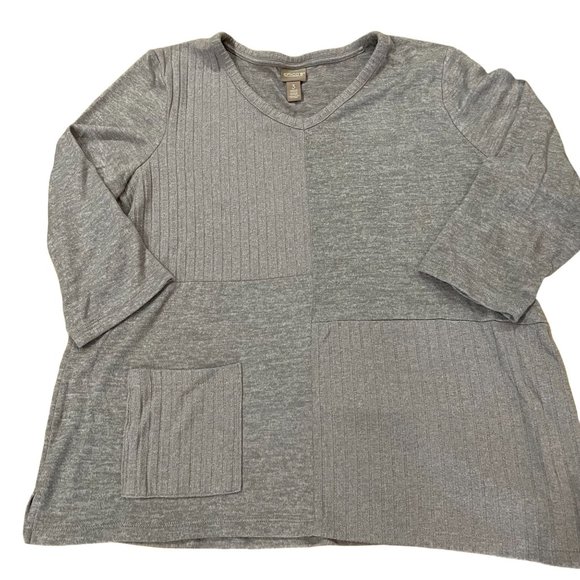 Chico's Tops - Chicos Gray Ribbed 3/4 Length Sleeve V-Neck Shirt Size 3